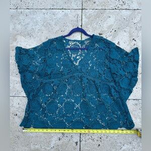 Ultra Pink Crochet Indigo / Teal Top - M - Rose Floral Pattern Fairy Sleeve Top